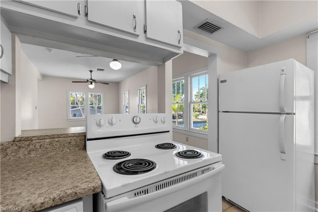 1615 Cranford AVE, FORT MYERS FL 33916-5