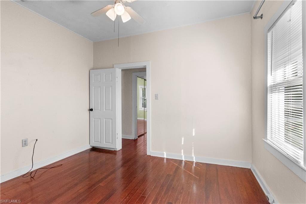 1615 Cranford AVE, FORT MYERS FL 33916-7