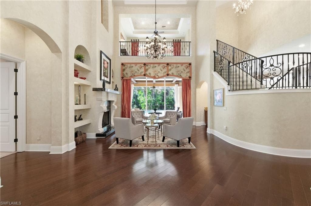 4415 Club Estates DR-5