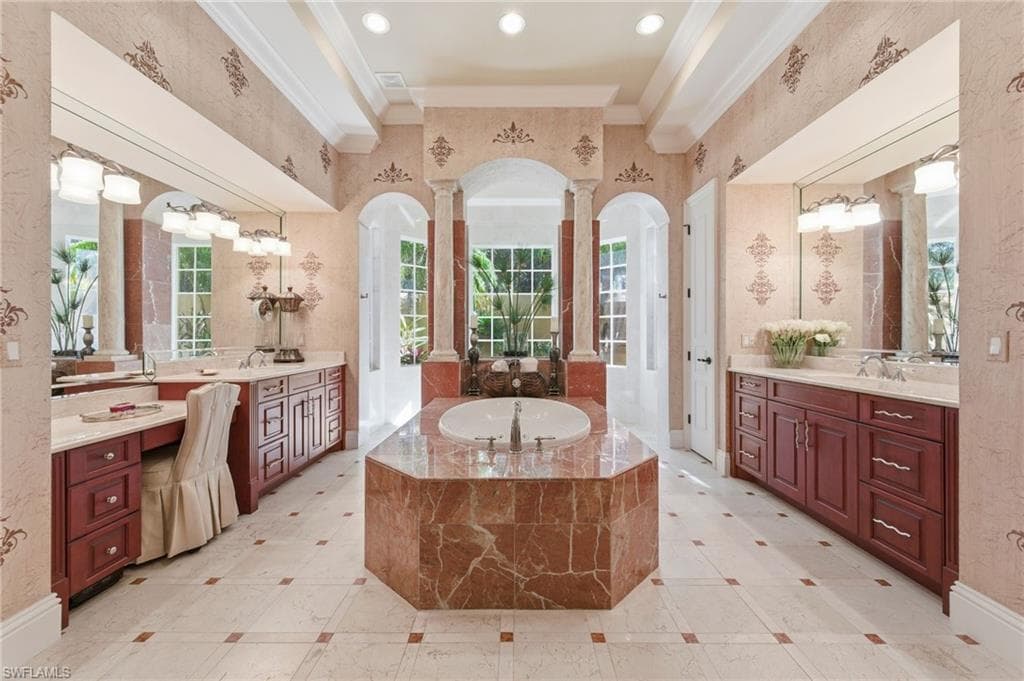4415 Club Estates DR-21