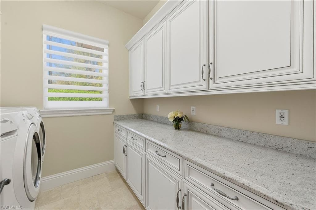 4415 Club Estates DR-32