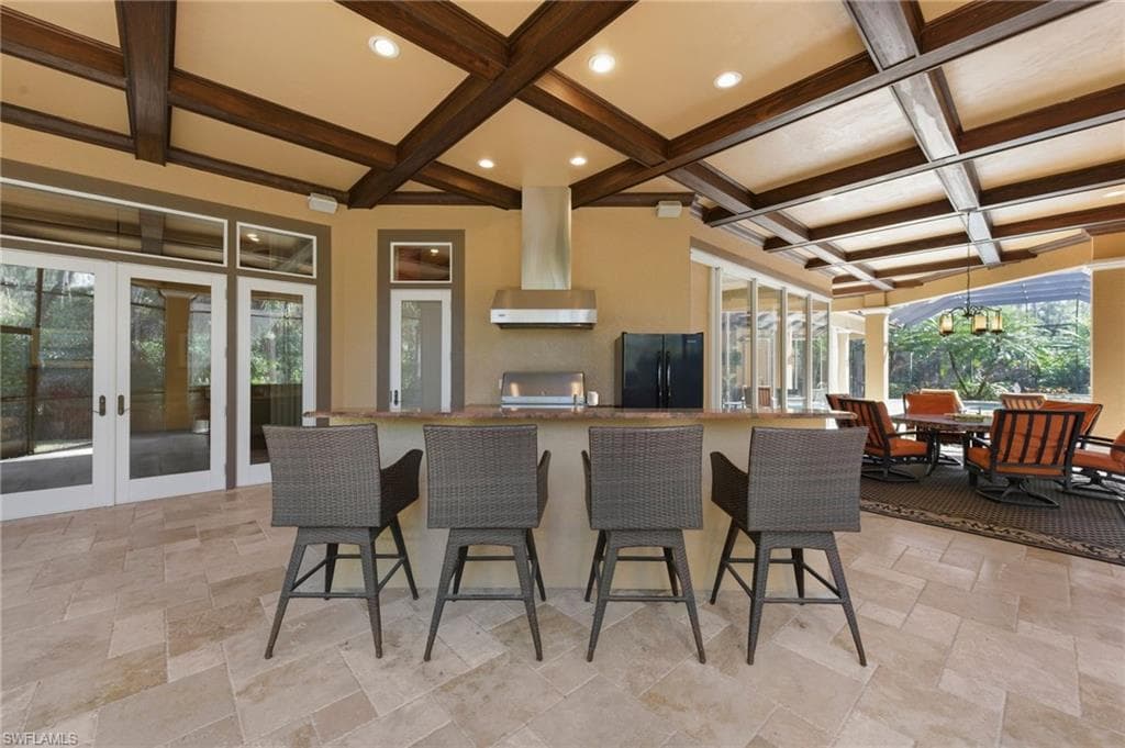 4415 Club Estates DR-36