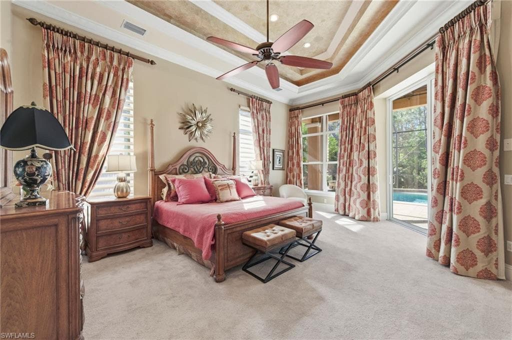 4415 Club Estates DR-18