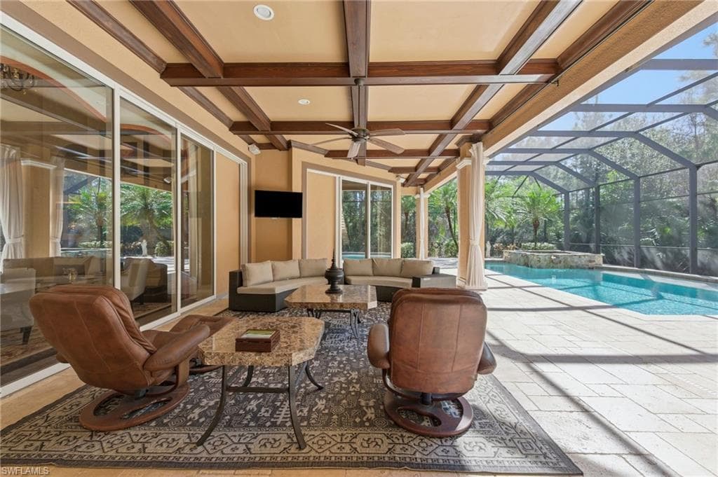 4415 Club Estates DR-34