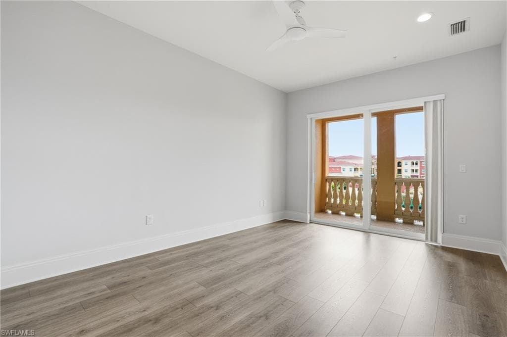 21490 Strada Nuova CIR # 307, ESTERO FL 33928-17