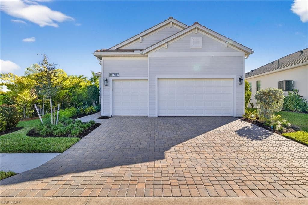 17827 Saddlebunch ky, FORT MYERS FL 33908-47