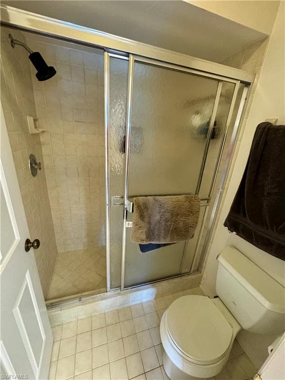 501 Lake Louise CIR # 203, NAPLES FL 34110-10