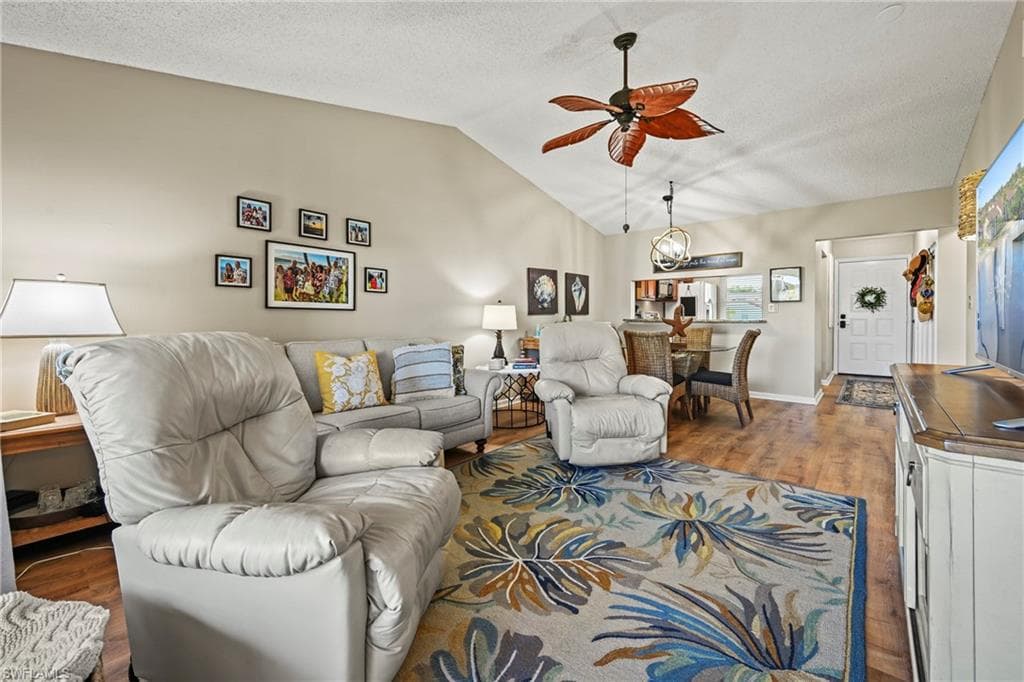 9290 Lake Park DR 201-8