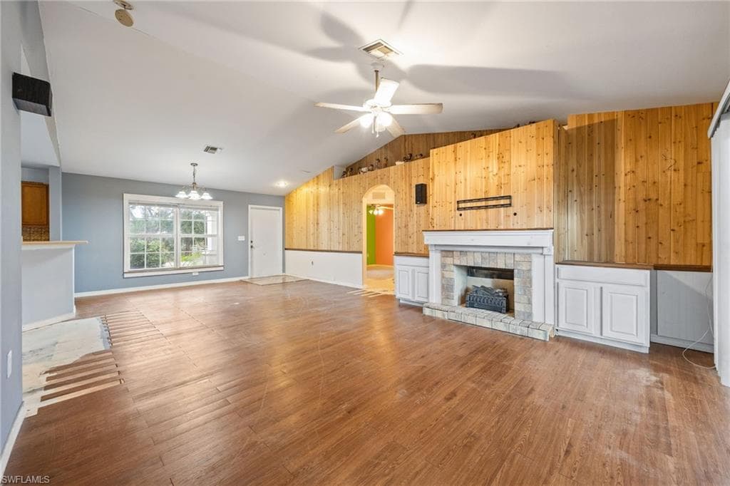 2406 E 23rd ST, ALVA FL 33920-8