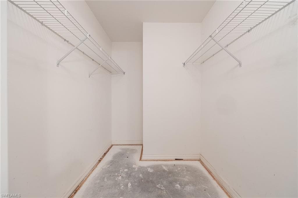 2406 E 23rd ST, ALVA FL 33920-17