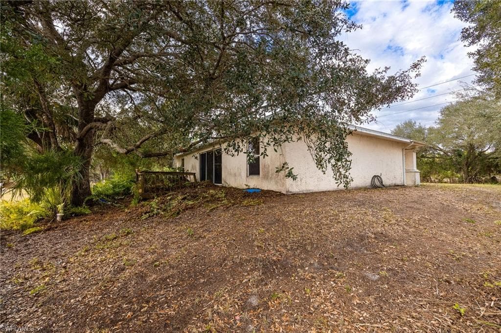 2406 E 23rd ST, ALVA FL 33920-24