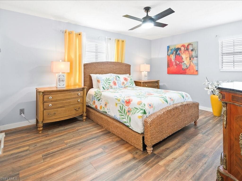 2469 Florida AVE, NAPLES FL 34112-16