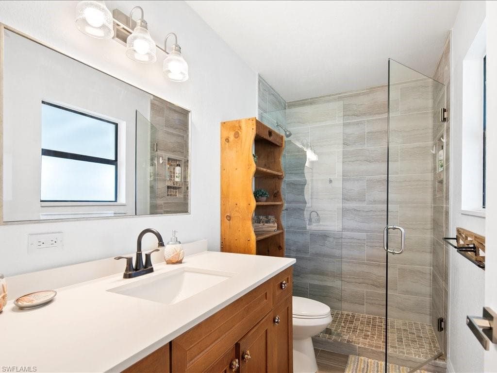 2469 Florida AVE, NAPLES FL 34112-15