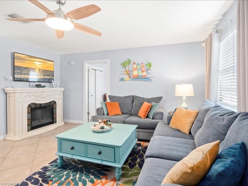 2469 Florida AVE, NAPLES FL 34112-2