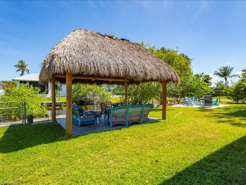 2469 Florida AVE, NAPLES FL 34112-30