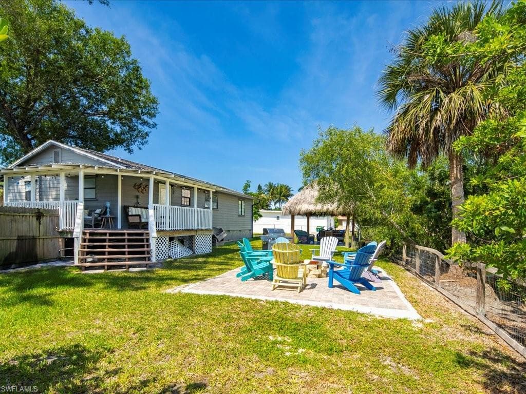 2469 Florida AVE, NAPLES FL 34112-28