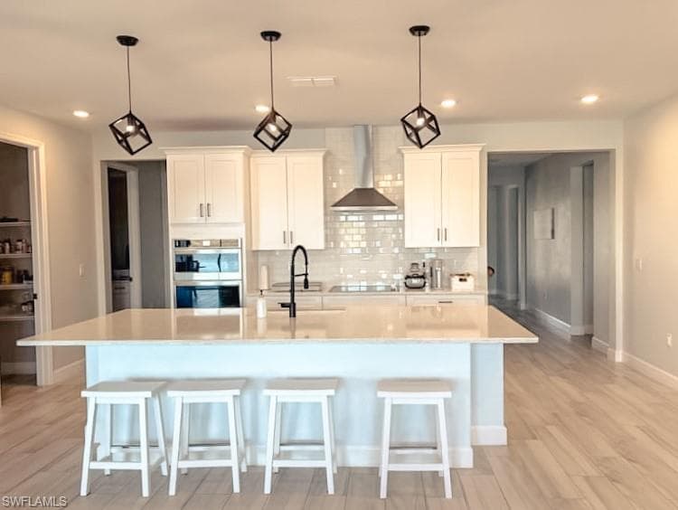 2038 Grove DR, NAPLES FL 34120-3