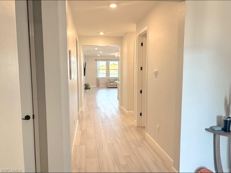 2038 Grove DR, NAPLES FL 34120-7