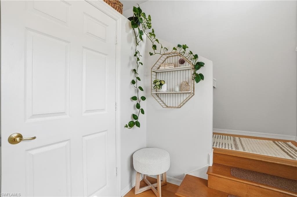 5435 Worthington LN # 204, NAPLES FL 34110-4