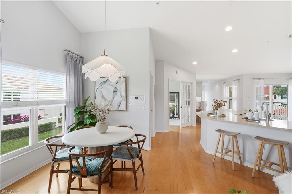 5435 Worthington LN # 204, NAPLES FL 34110-10