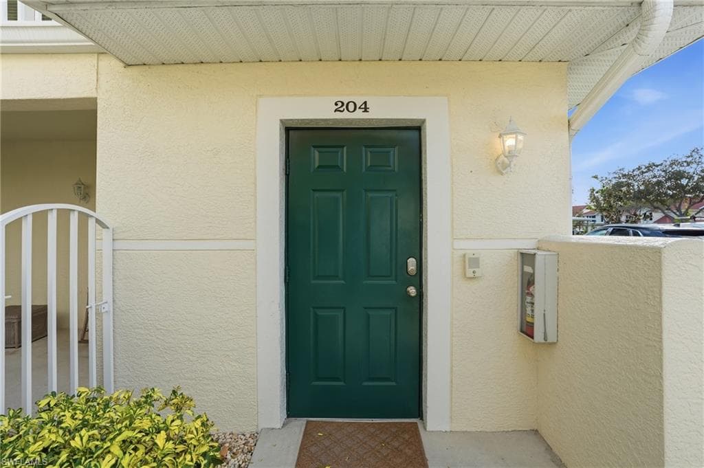 5435 Worthington LN # 204, NAPLES FL 34110-3