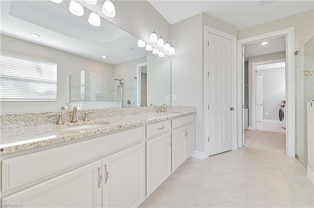 3132 Royal Gardens AVE, FORT MYERS FL 33916-16