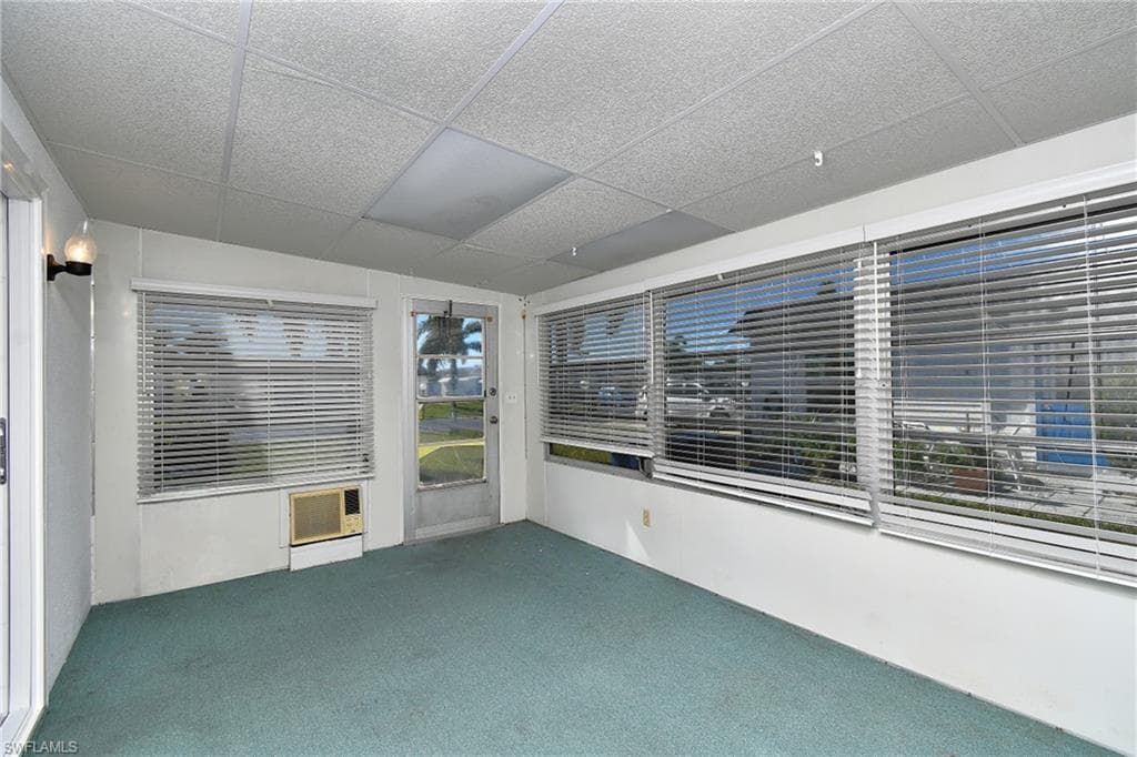 13 Hamlin CT, LEHIGH ACRES FL 33936-12