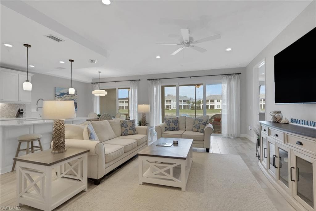 2647 Seychelles CIR # 2202, OTHER FL 34112-4