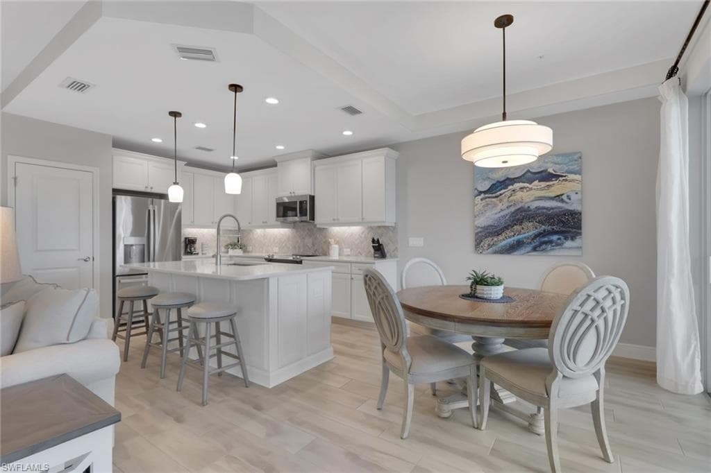 2647 Seychelles CIR # 2202, OTHER FL 34112-10