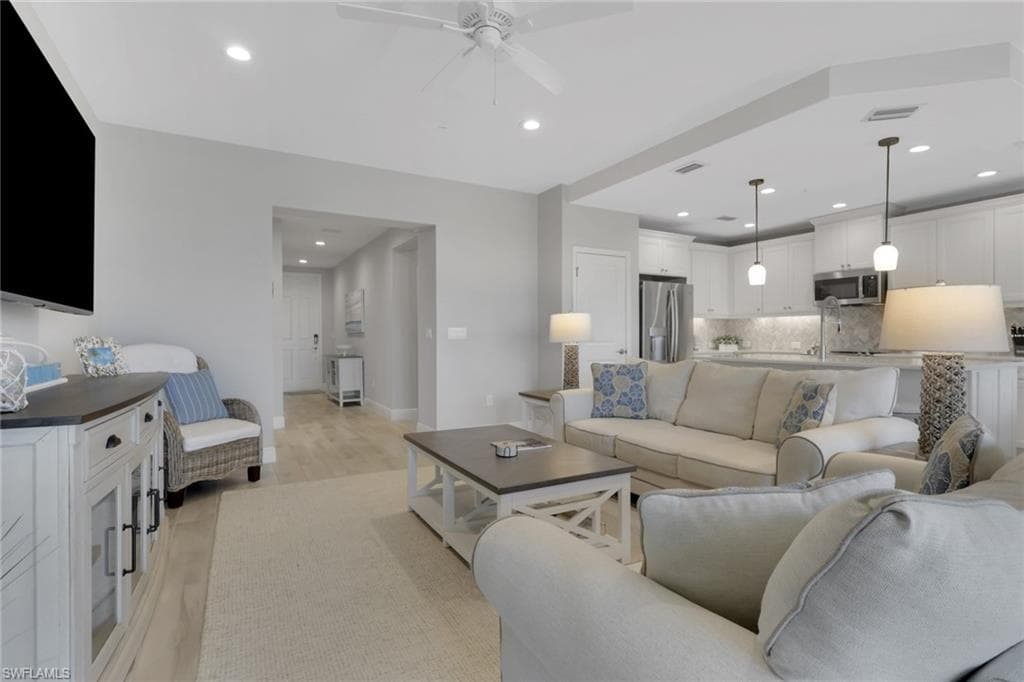 2647 Seychelles CIR # 2202, OTHER FL 34112-3