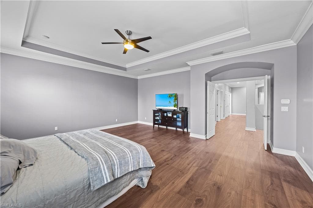 8250 Sumner AVE, FORT MYERS FL 33908-37