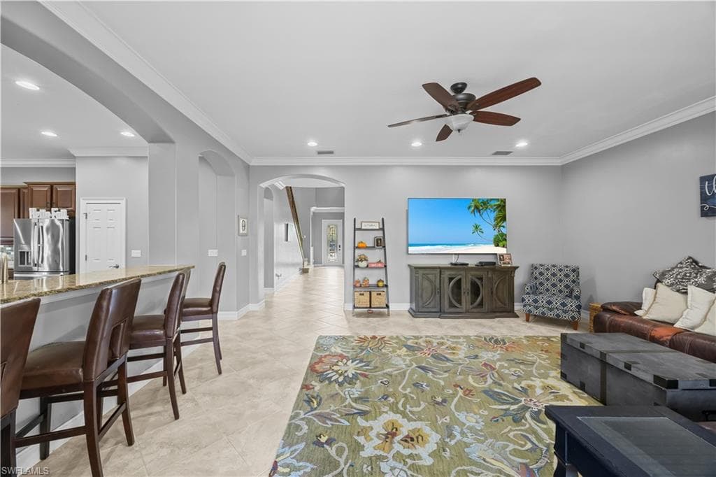 8250 Sumner AVE, FORT MYERS FL 33908-14