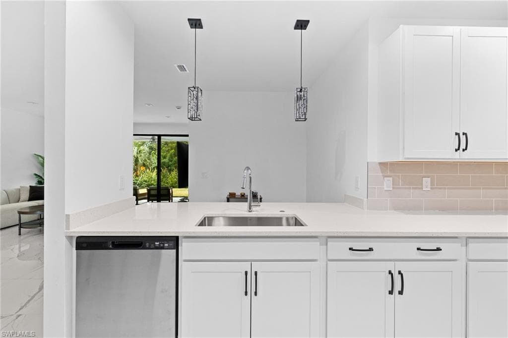 13016 Georges Cay PL-13
