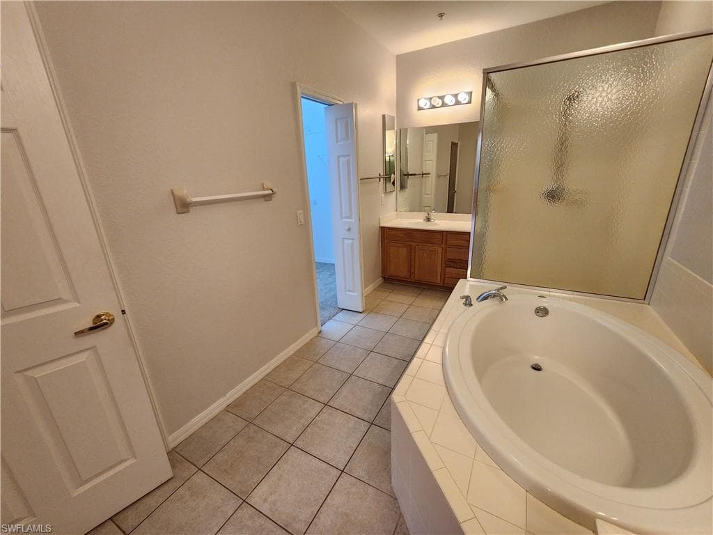14752 Calusa Palms DR # 202, FORT MYERS FL 33919-15