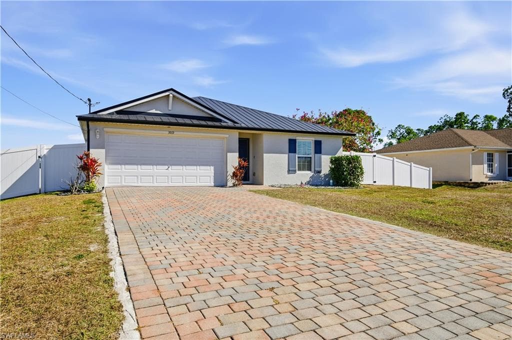 3919 NE 17th AVE, CAPE CORAL FL 33909-2