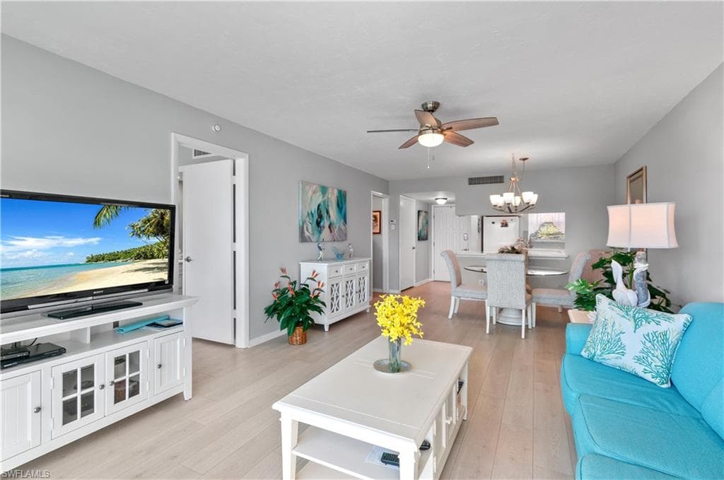 13 High Point CIR N 203-8