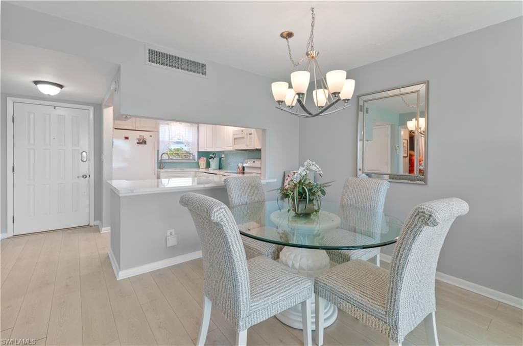 13 High Point CIR N 203-9