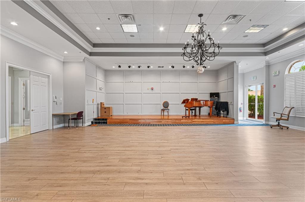 13 High Point CIR N 203-24