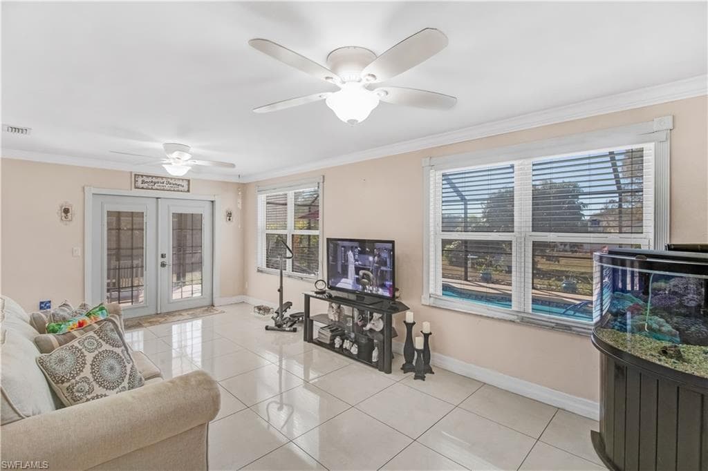 15 Maryland RD, LEHIGH ACRES FL 33936-16