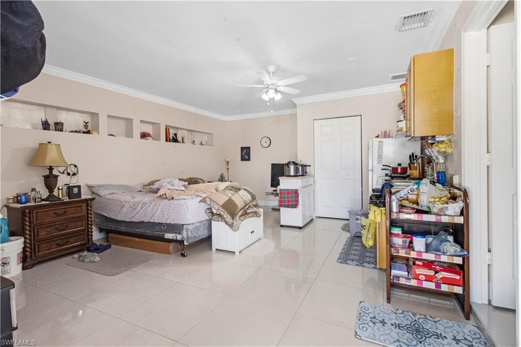 15 Maryland RD, LEHIGH ACRES FL 33936-31