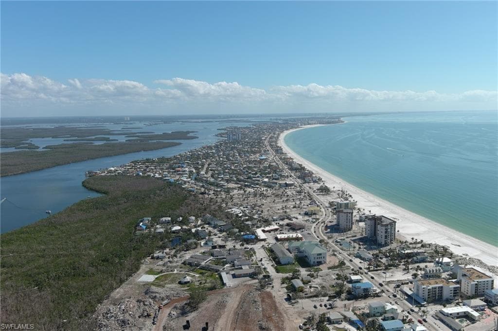 2330 Estero BLVD, FORT MYERS BEACH FL 33931-18