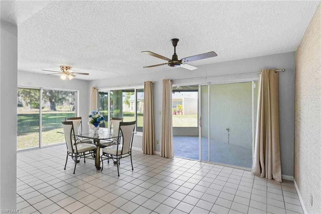 4 E Greens CIR, LEHIGH ACRES FL 33936-7