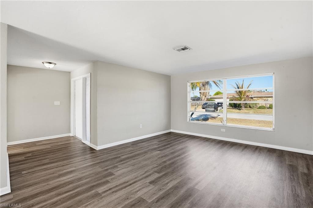 312 Hollywood ST, LEHIGH ACRES FL 33936-11