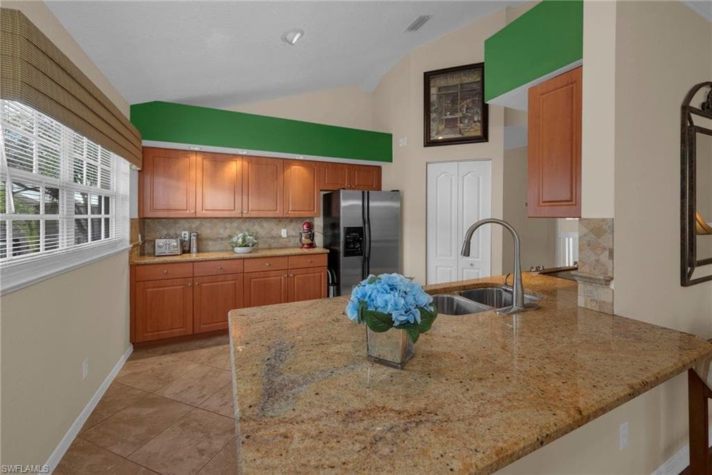 3951 Windward Passage CIR # 202, BONITA SPRINGS FL 34134-4