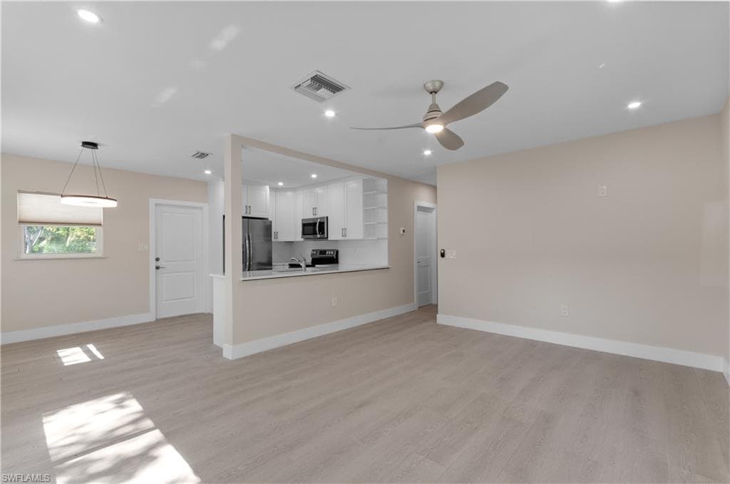 2685 Van Buren AVE-2