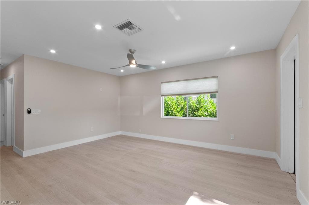 2685 Van Buren AVE-4