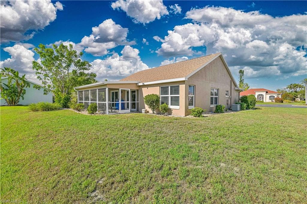 9201 Marigold CT, FORT MYERS FL 33919-5