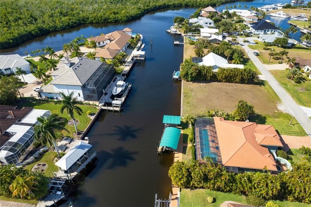 130 Montrose DR-1