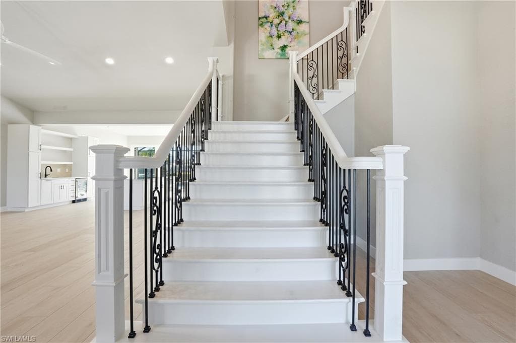 132 Egret ST-12