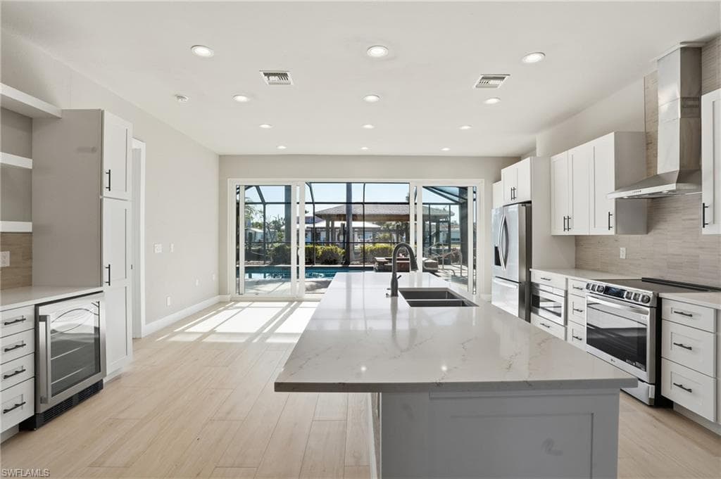 132 Egret ST-8